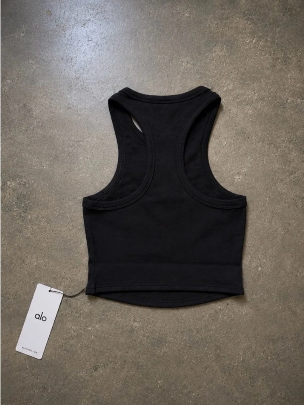 NWT ALO Yoga Black Ribbed Cropped Tank Top